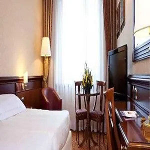 Atahotel Executive Milan 4*,