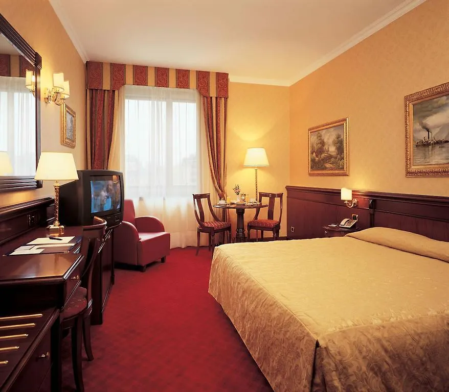 Atahotel Executive Milan Italy