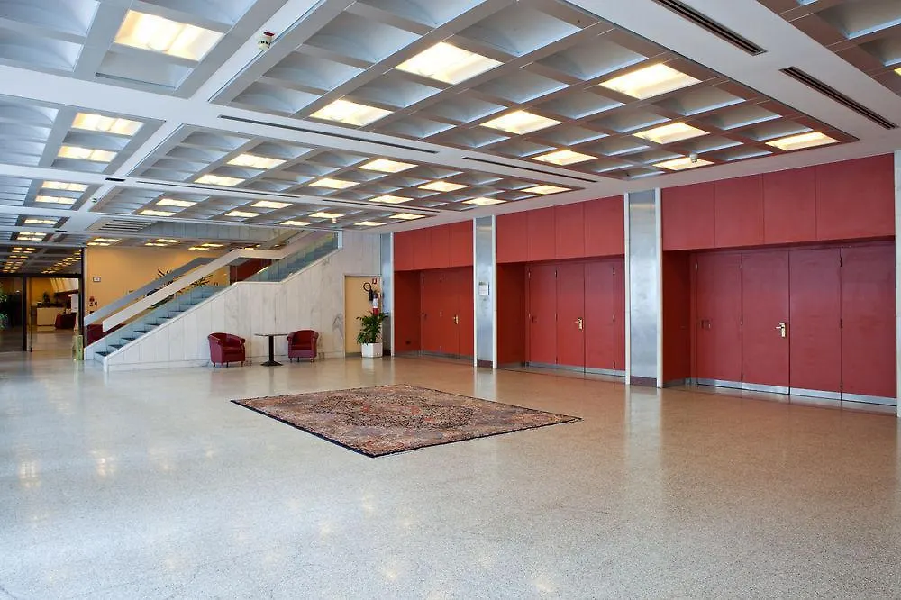 Atahotel Executive Milan 4*,