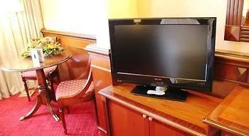 **** Hotel Atahotel Executive Milan Italy